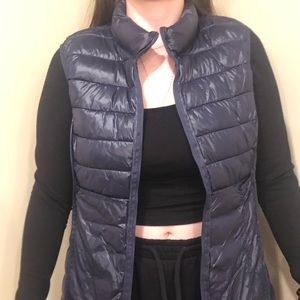 VEST FROM AQUA